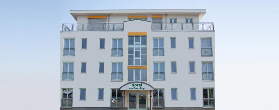 Versfelde Hotel Am Droemling מראה חיצוני תמונה